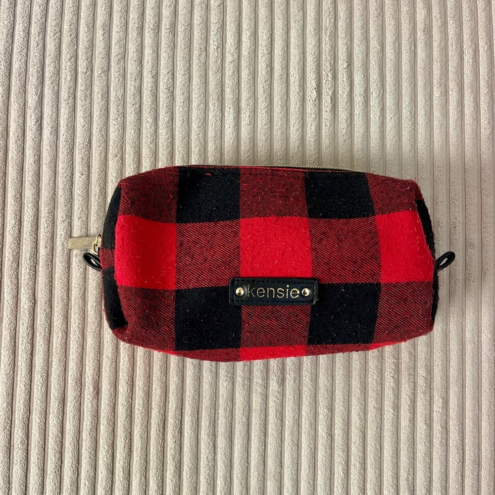 Lumberjack Cozy Cabin Red Black Flannel Plaid Zip Makeup Jewelry Travel Bag